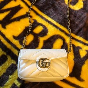 Gucci coin case